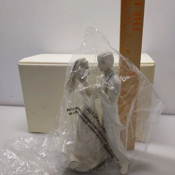 LENOX WEDDING PROMISES COLLECTION BRIDE/GROOM FIRST DANCE PORCELAIN NEW NOS VTG - Picture 5 of 16